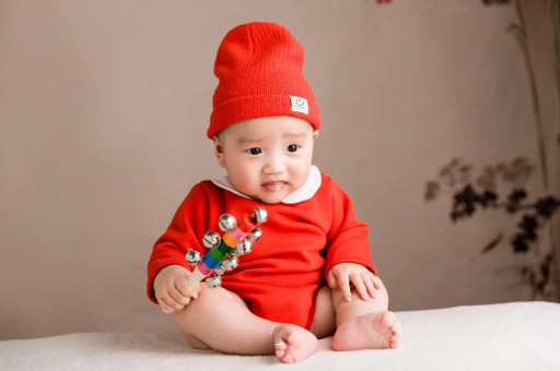 大悟3个月宝宝翻身